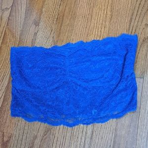 NWOT AMERICAN EGALE CROP TOP